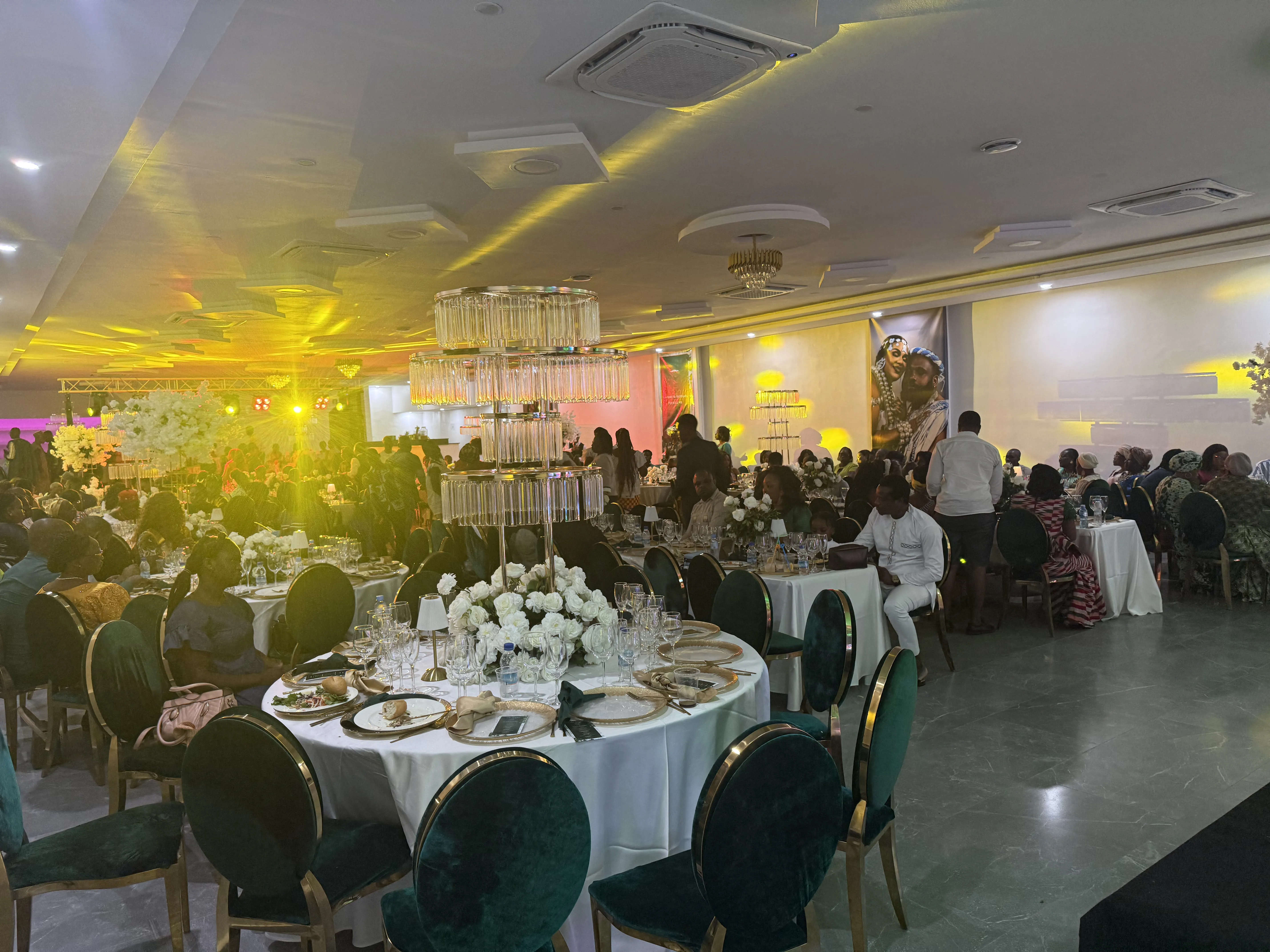 Mariage Akwaba salle événementielle Abidjan