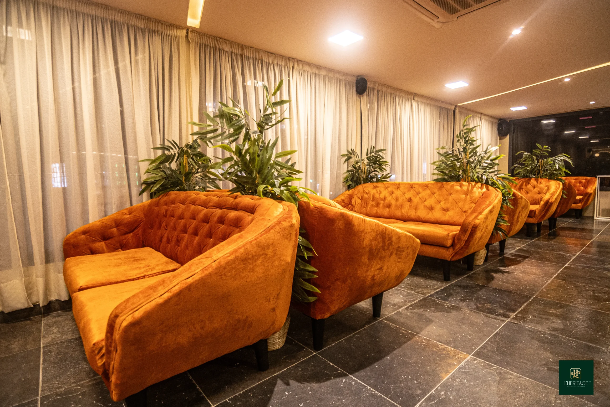 complexe Complexe Groupe Empire Marcory
