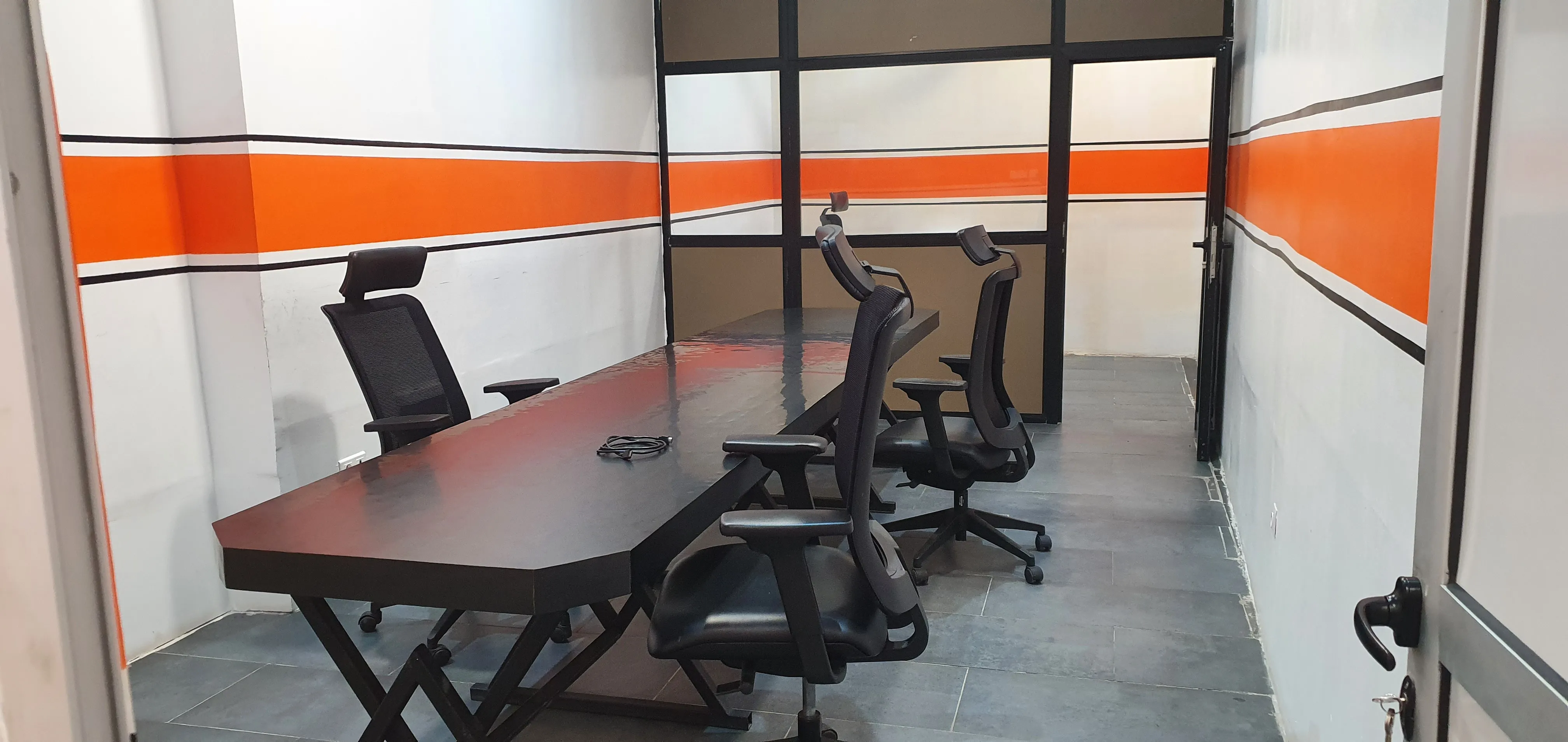 complexe Complexe Groupe Empire Marcory