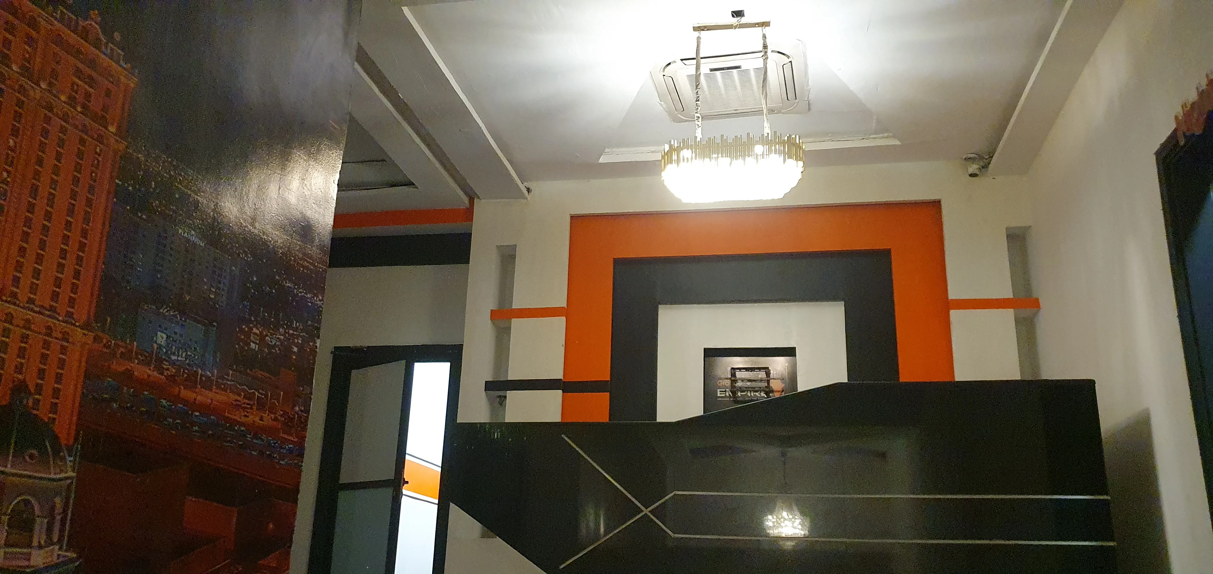 complexe Complexe Groupe Empire Marcory